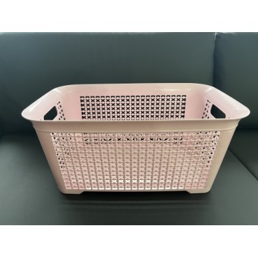 Корзина на 28 литров и корзина для белья