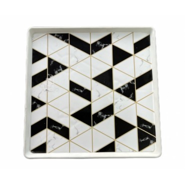 Квадратный журнальный столик